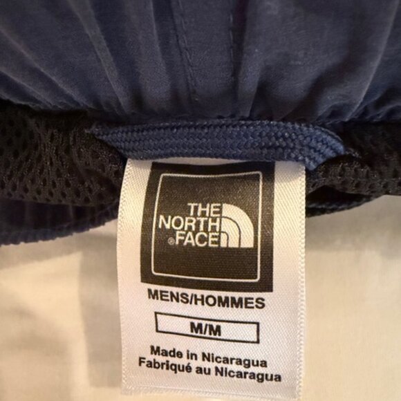 Two (2) pair of North Face lined shorts - Picture 6 of 11